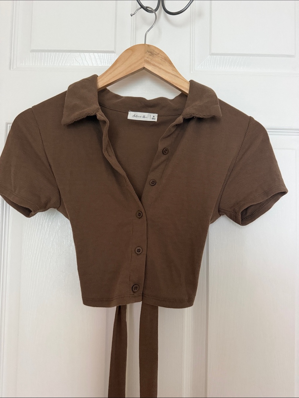 Active USA Brown Ribbed Collared Tie Back Crop Top Size M